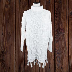Vintage Yarnworks Hand knit White Cable Knit Chunky Tassel Sweater 2X